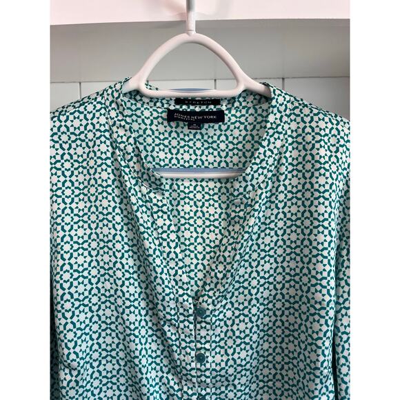 Jones New York Signature Blouse Medium Stretch Border Print Geometric Green - Picture 3 of 13